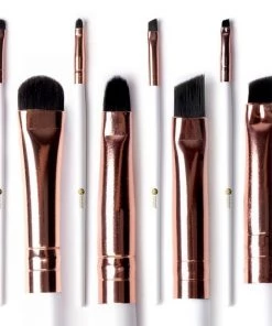 HYVE Beauty New Products MAYAMY Master Brush Set