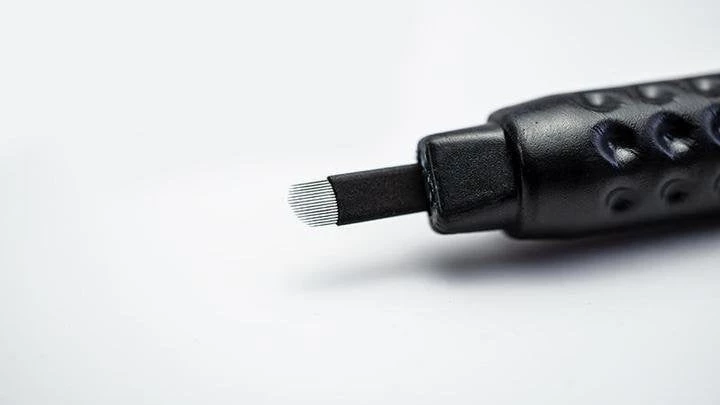 HYVE Beauty Microblading Onyx Luxe Victory V Blade Microblade Pen - 10 Pack 2 HYVE Beauty Microblading Onyx Luxe Victory V Blade Microblade Pen - 10 Pack